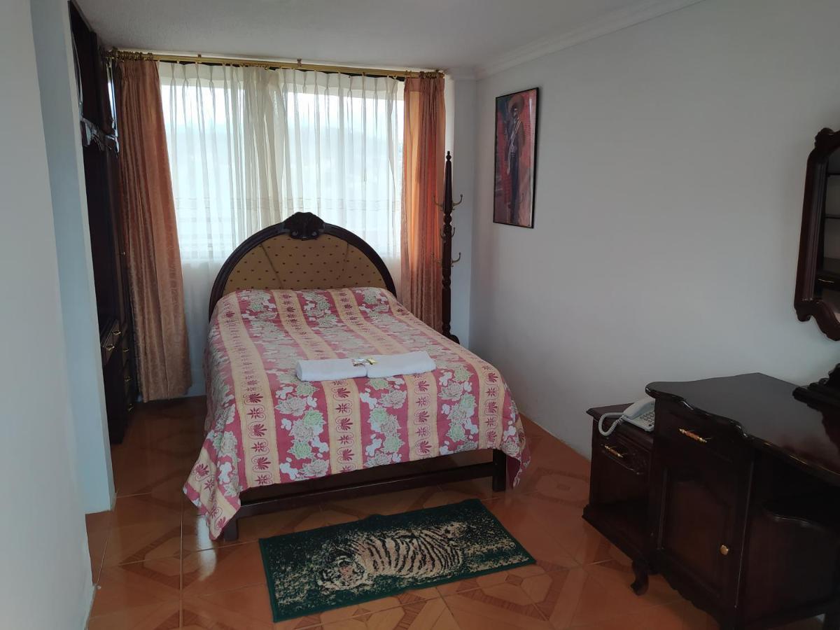 Hotel International Prestige Амбато Екстер'єр фото