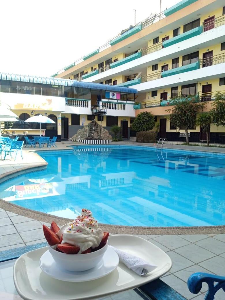Hotel International Prestige Амбато Екстер'єр фото